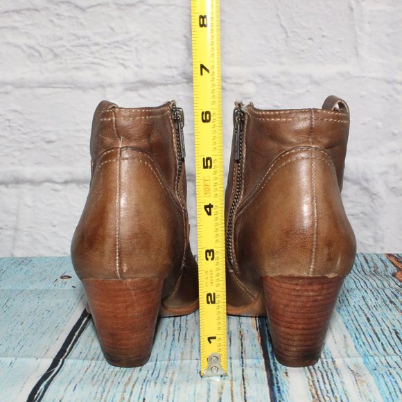 Frye Side Zip Pointed Toe Ankle Heeled Leather Boots Size 6.5 - Picture 6 of 9